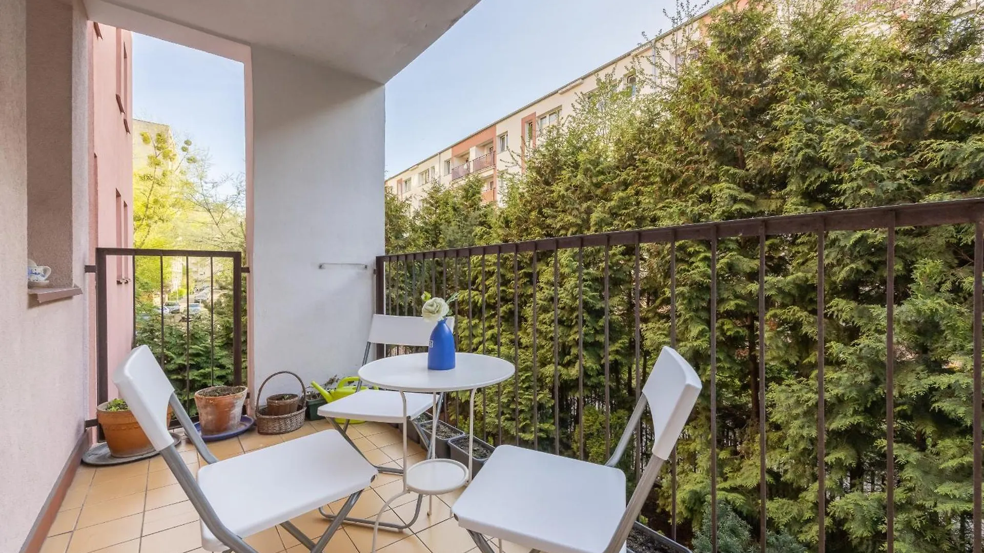 Okopowa Rodzinny Apartament Z Balkonem Warszawa By Noclegi Renters 0*, Varšava